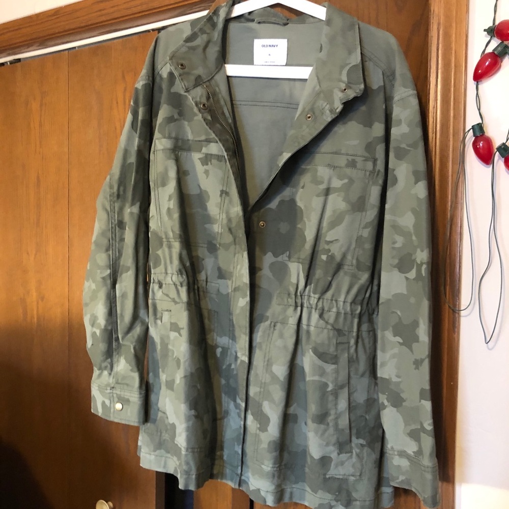 NWT Old Navy Green Camo Utility Jacket!